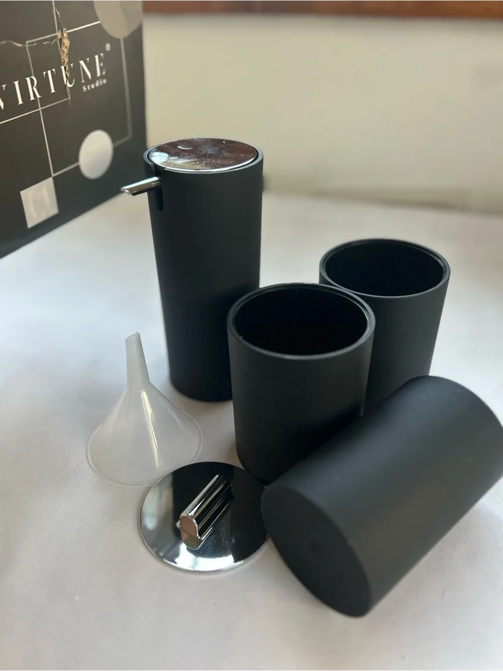 4 pcs Matte Black Bathroom Accessory Set - Minimal Modern